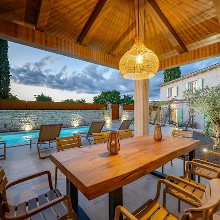 Lapidea By Istrialux Willa