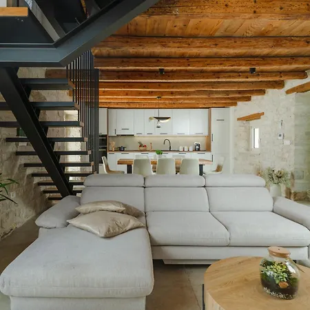 Willa Lapidea By Istrialux