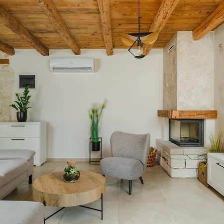 Lapidea By Istrialux *